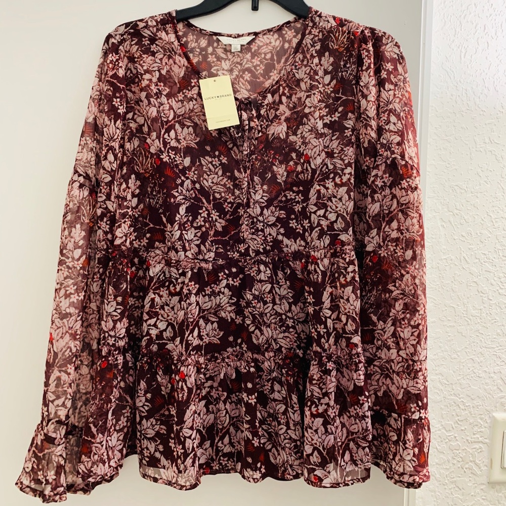 Brand New/ Lucky brand 2pics Top sets🍀 - Picture 2 of 6